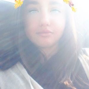 Meet your Posher, Leigha